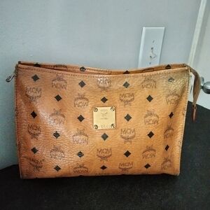 💯 Authentic McM Large pouch